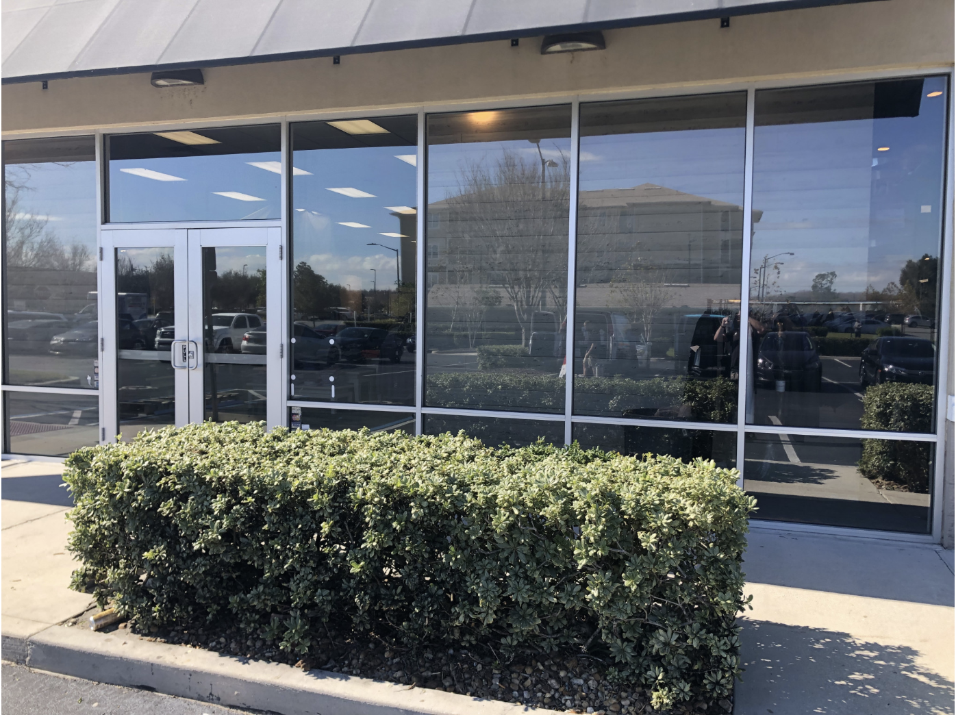 Commercial Window Tinting Office Building Storefront Restaurant Hotel Hospital School Warehouse Factory